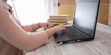 FAFSA Changes 2025: Your Guide to Maximize US Aid - Cover Image