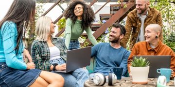 Digital Nomad Meetups US: Networking & Community 2025 - Cover Image